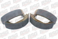 Комлект тормозных накладок BSG BSG 70-205-004