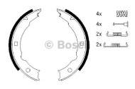 Комлект тормозных накладок BOSCH 0 986 487 579