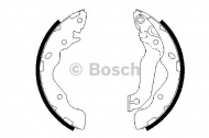 Комлект тормозных накладок BOSCH 0 986 487 673