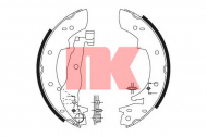 Комлект тормозных накладок NK 2748366