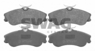 Комплект тормозных колодок SWAG 64 91 6421
