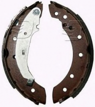 Комлект тормозных накладок DENCKERMANN B120093