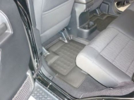 Резиновый коврик CARBOX 42-2396