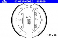Комлект тормозных накладок ATE 03.0137-4009.2