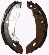 Комлект тормозных накладок DENCKERMANN B120091