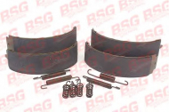 Комлект тормозных накладок BSG BSG 60-205-003