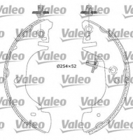 Комлект тормозных накладок VALEO 554719