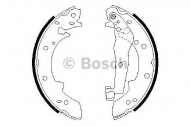 Комлект тормозных накладок BOSCH 0 986 487 013