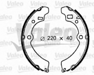 Комлект тормозных накладок VALEO 562670