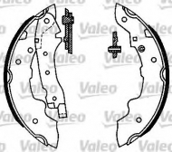 Комлект тормозных накладок VALEO 562026