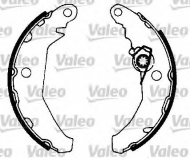 Комлект тормозных накладок VALEO 553638