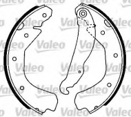 Комлект тормозных накладок VALEO 562038