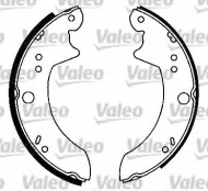 Комлект тормозных накладок VALEO 553805