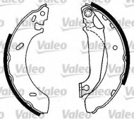 Комлект тормозных накладок VALEO 553723