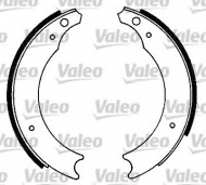 Комлект тормозных накладок VALEO 553013