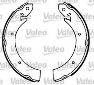 Комлект тормозных накладок VALEO 562108