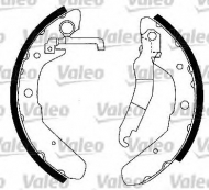 Комлект тормозных накладок VALEO 562403