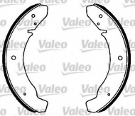 Комлект тормозных накладок VALEO 562407