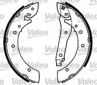 Комлект тормозных накладок VALEO 562448