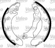 Комлект тормозных накладок VALEO 562556