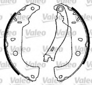 Комлект тормозных накладок VALEO 553819