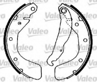 Комлект тормозных накладок VALEO 562588