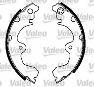 Комлект тормозных накладок VALEO 554865
