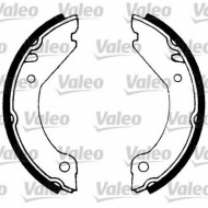 Комлект тормозных накладок VALEO 562765