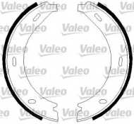 Комлект тормозных накладок VALEO 562745