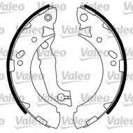 Комлект тормозных накладок VALEO 562776