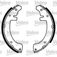 Комлект тормозных накладок VALEO 562763