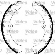 Комлект тормозных накладок VALEO 562711