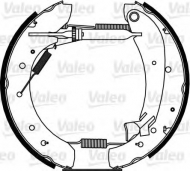 Комлект тормозных накладок VALEO 554881