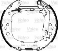 Комлект тормозных накладок VALEO 554890