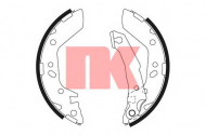 Комлект тормозных накладок NK 2734670