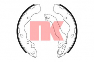 Комлект тормозных накладок NK 2734704