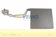 Испаритель VEMO V10-65-0020