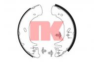 Комлект тормозных накладок NK 2725571