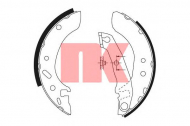 Комлект тормозных накладок NK 2725586