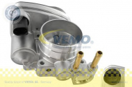 Патрубок VEMO V10-81-0030