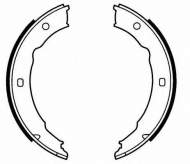 Комлект тормозных накладок Brake ENGINEERING SH2568