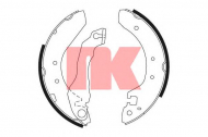 Комлект тормозных накладок NK 2712401