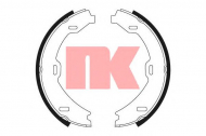 Комлект тормозных накладок NK 2733714
