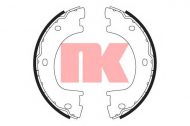 Комлект тормозных накладок NK 2733773