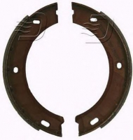 Комлект тормозных накладок DENCKERMANN B120057