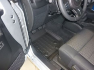 Резиновый коврик CARBOX 40-2396