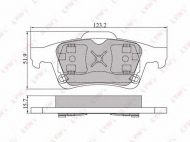 Комплект тормозных колодок LYNXauto BD-6302