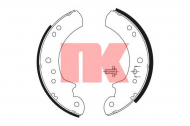 Комлект тормозных накладок NK 2725446