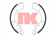 Комлект тормозных накладок NK 2726441