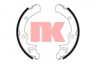 Комлект тормозных накладок NK 2744448